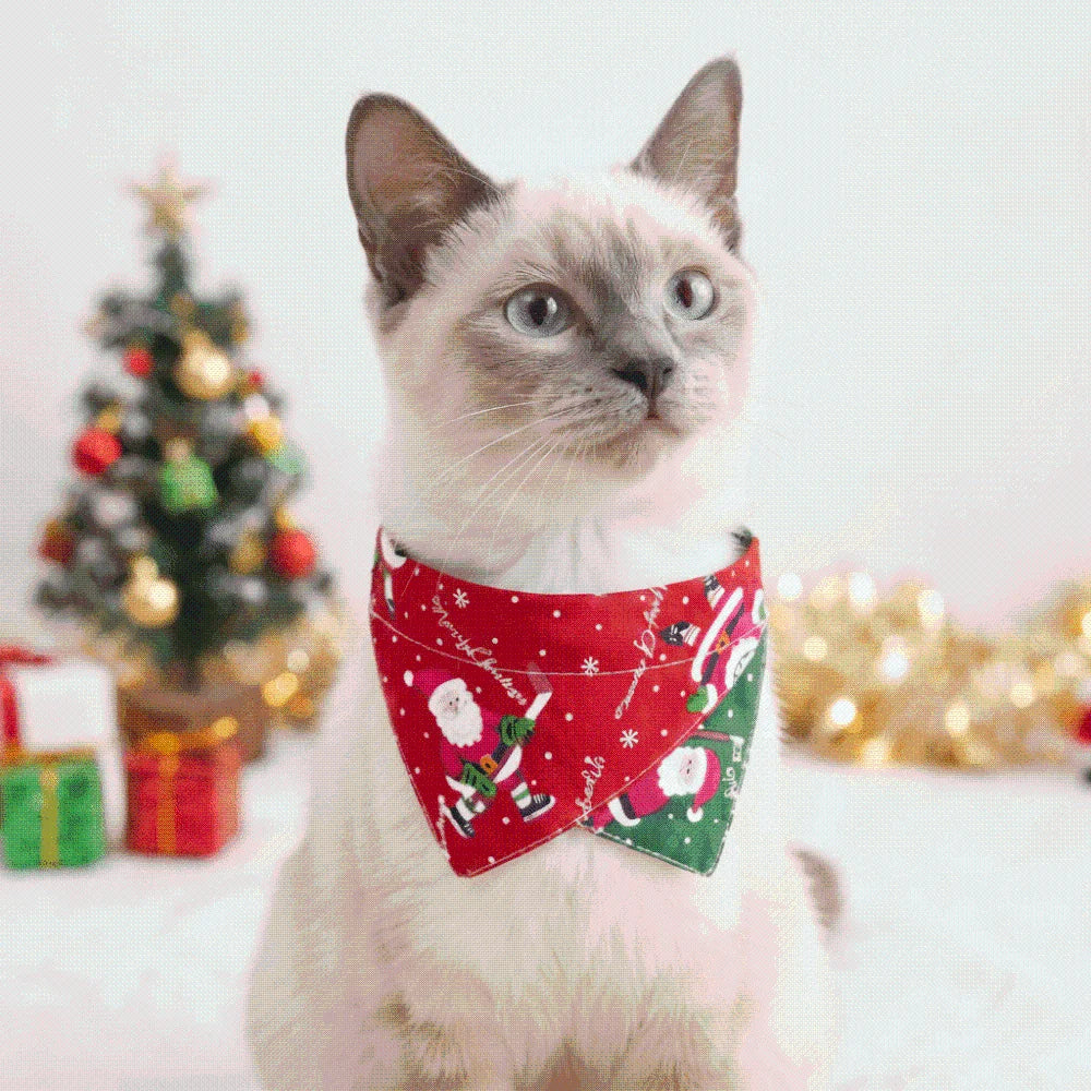 Christmas Pet Bandana – Soft & Adjustable Red Green Triangle Scarf for Dogs & Cats, Washable Saliva Towel & Holiday Neckwear
