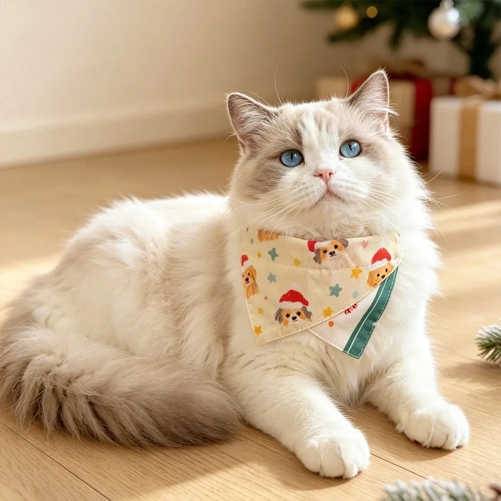 Christmas Pet Bandana – Soft & Adjustable Red Green Triangle Scarf for Dogs & Cats, Washable Saliva Towel & Holiday Neckwear