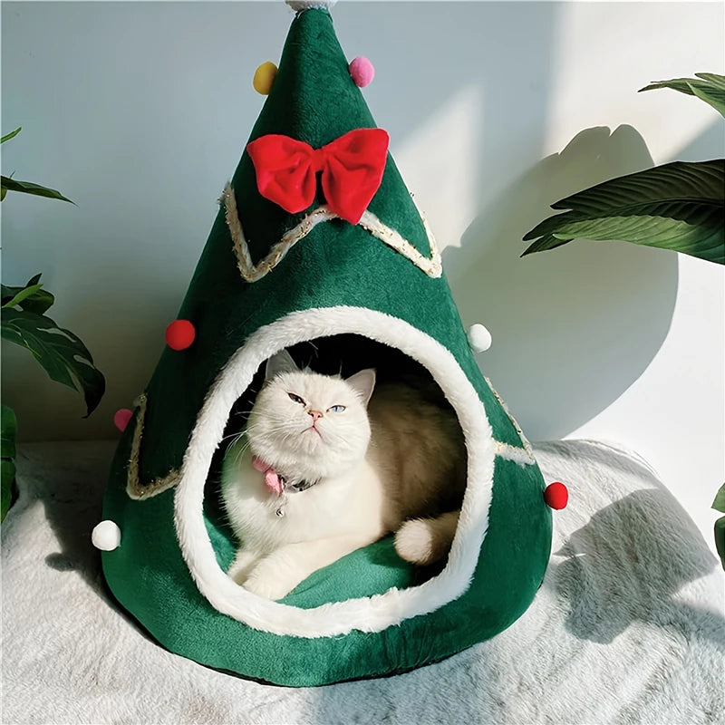 Christmas Cat & Dog House Bed – Winter Warm Pet Supplies, Cozy Cushion Habitat for Cats, Puppies & Small Dogs